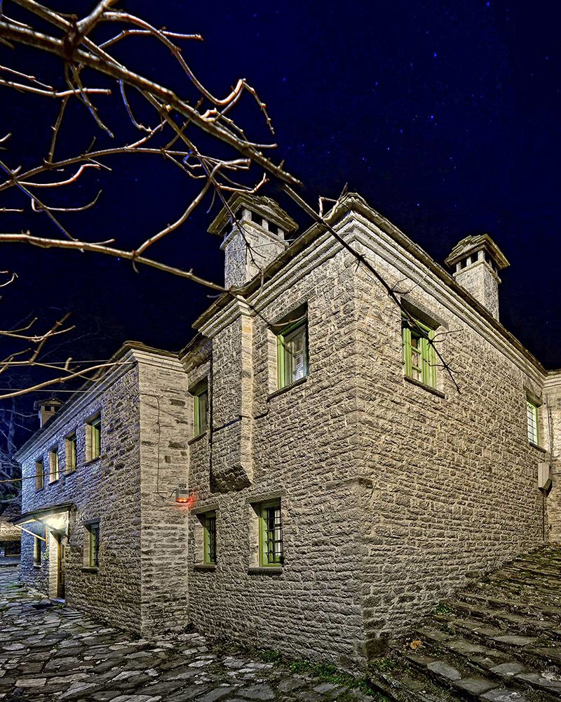 Aithrio Guesthouse
